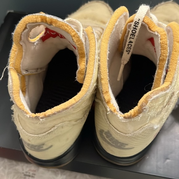 Jordan x offwhite preschool retro sneakers with extra laces - Picture 7 of 11